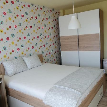 Yanakiev'S Central Apartment 부르가스 외부 사진