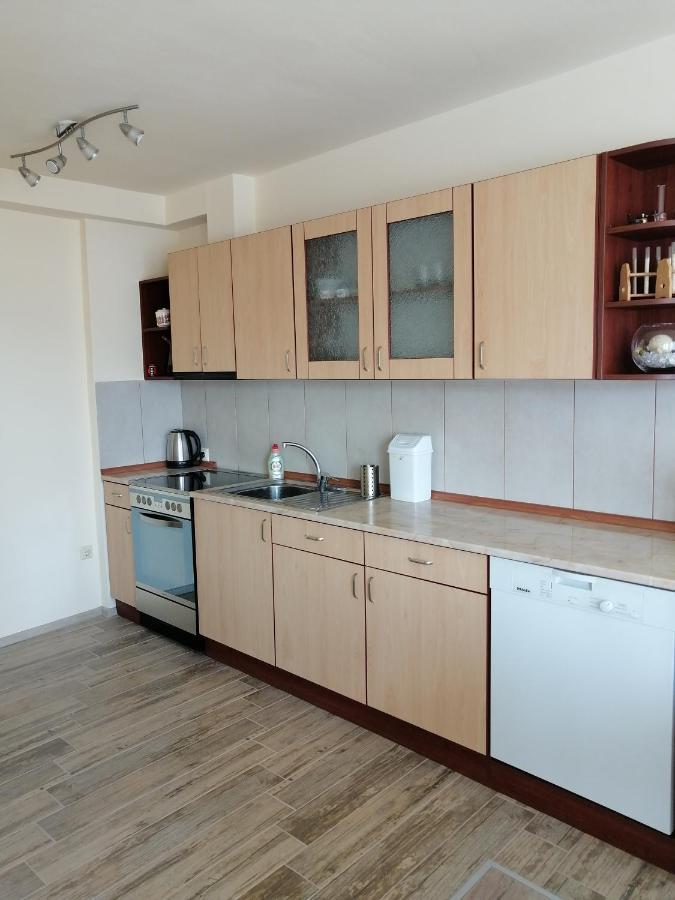 Yanakiev'S Central Apartment 부르가스 외부 사진